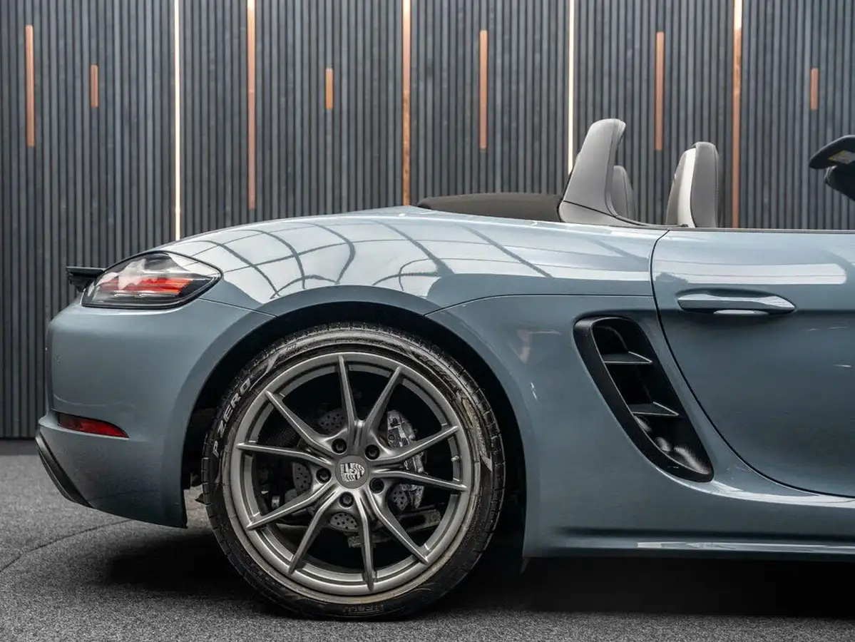 2016-porsche-boxster-718-20-boxster-pdk-big-20