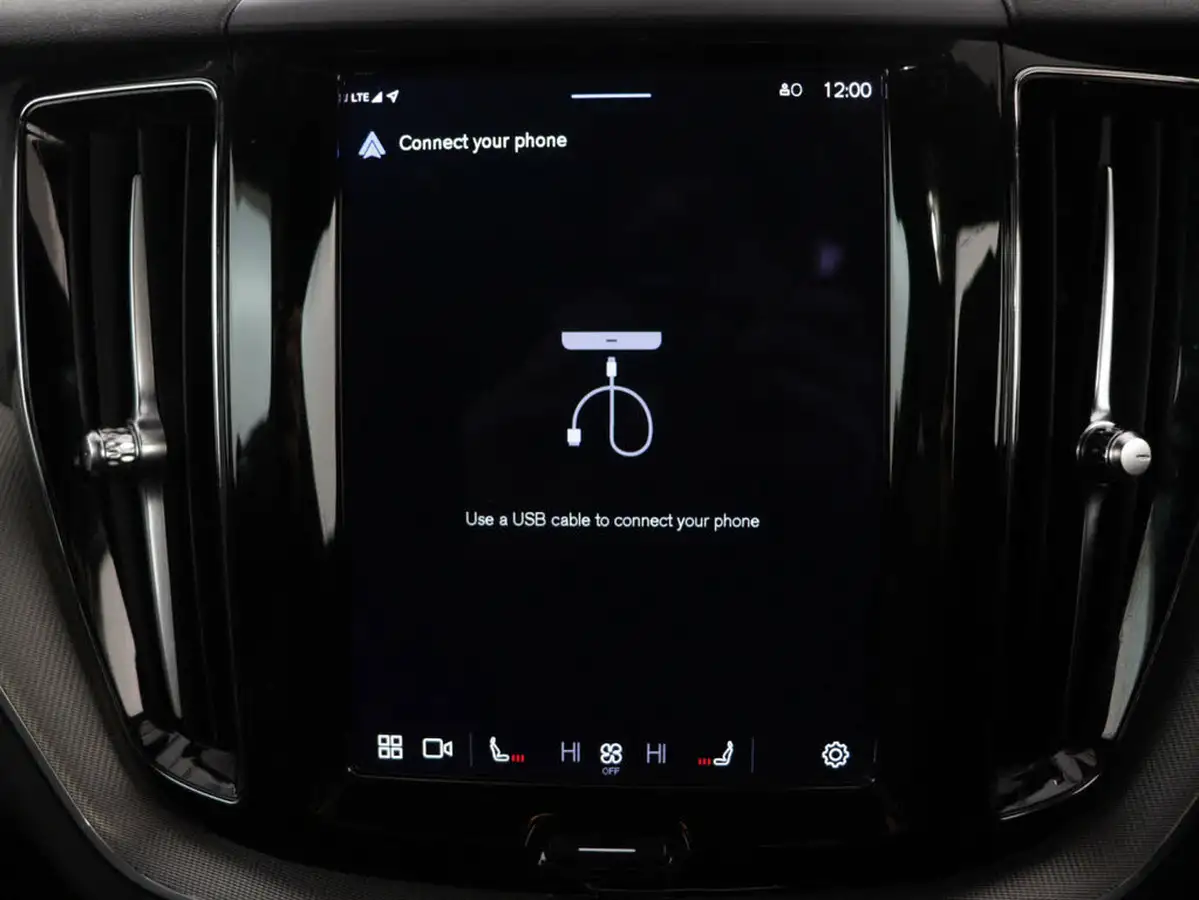 2021-volvo-xc60-20-t6-r-design-350bhp-plug-in-hybrid-big-18