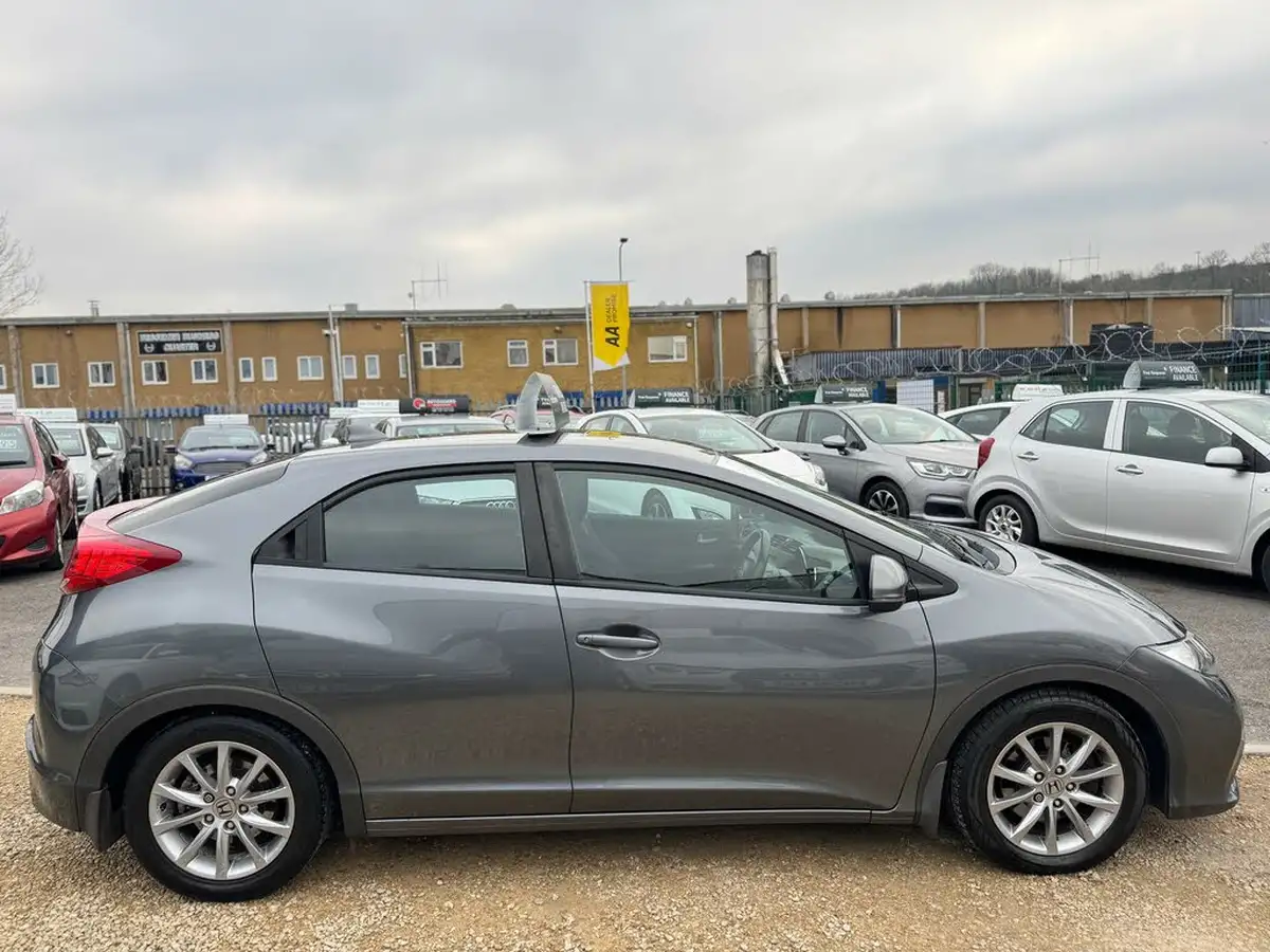 2013-honda-civic-18-es-auto-big-11