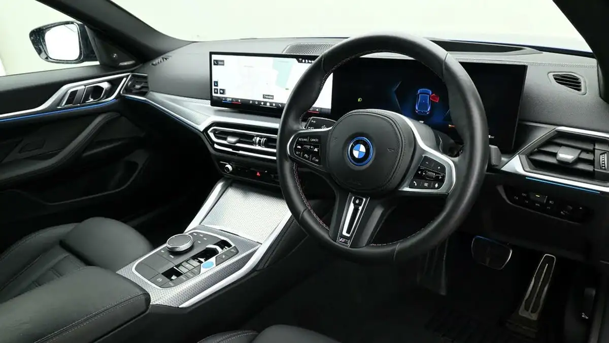 2023-bmw-i4-e-m50-big-1