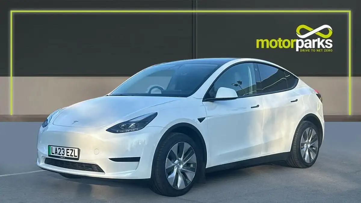 2023-tesla-model-y-e-rwd-big-6
