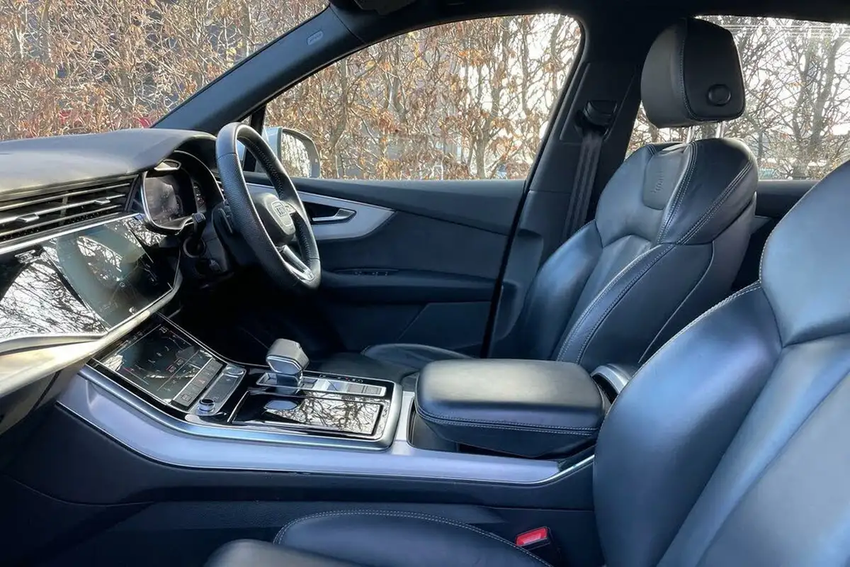 2020-audi-q7-30-45-tdi-s-line-big-26