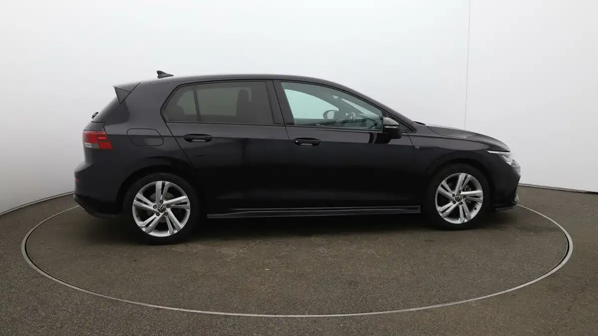 2021-volkswagen-golf-15-tsi-r-line-150ps-hatchback-big-43