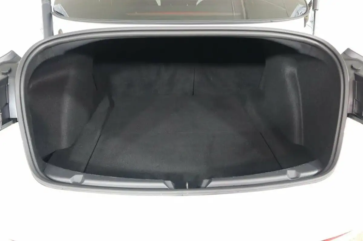 2021-tesla-model-3-e-long-range-4x4-big-8