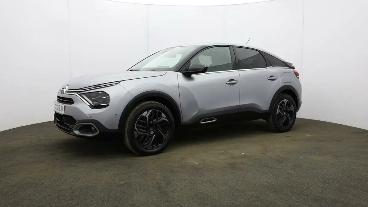 2021-citroen-c4-12-puretech-shine-130ps-eat8-big-36