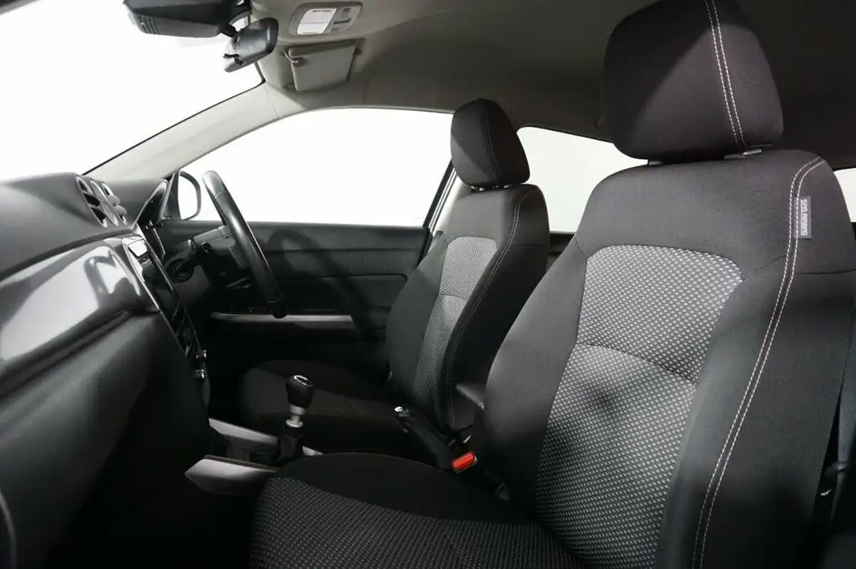 2021-suzuki-vitara-14-boosterjet-sz-t-big-11