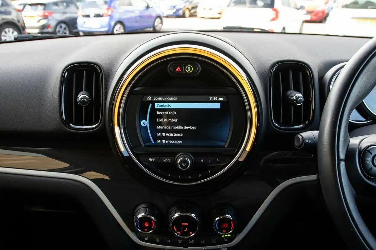 2020-mini-countryman-15-cooper-s-e-phev-classic-221bhp-big-27