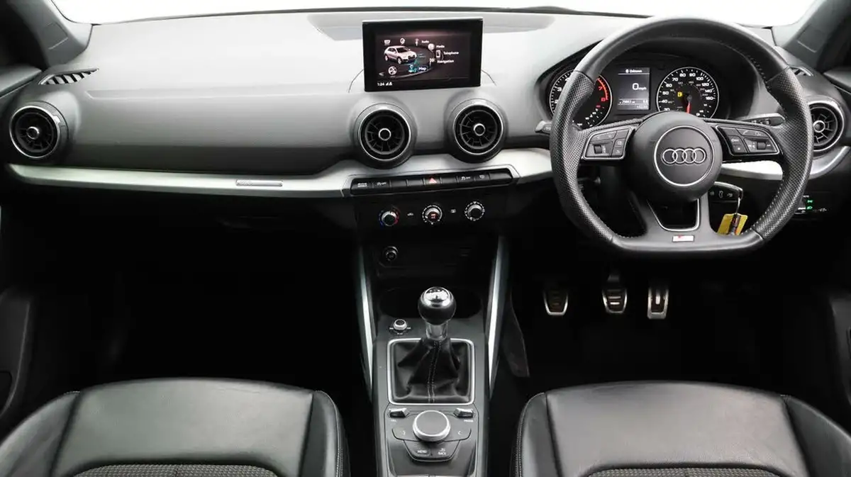 2020-audi-q2-15-35-tfsi-s-line-1495cc-big-13