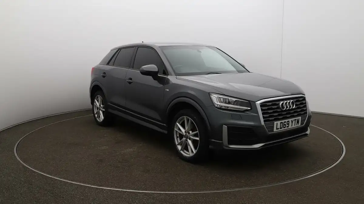 2020-audi-q2-15-35-tfsi-s-line-1495cc-big-35
