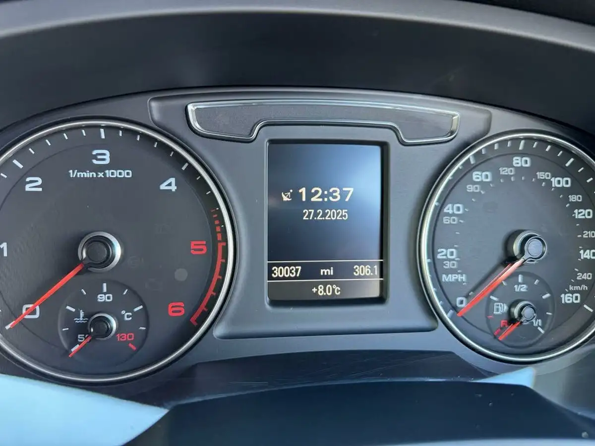 2015-audi-q3-20-tdi-quattro-s-line-150ps-tronic-big-26