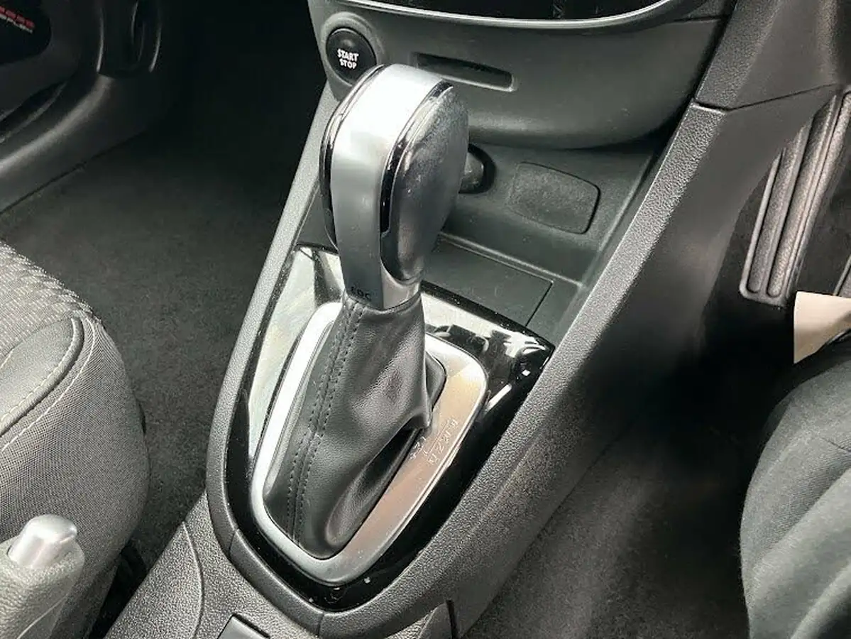 2017-renault-clio-12-tce-dynamique-s-nav-edc-auto-big-15