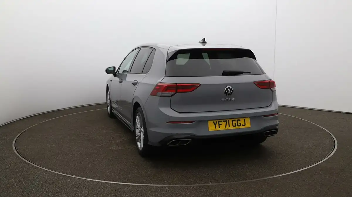 2021-volkswagen-golf-15-tsi-r-line-150ps-hatchback-big-60
