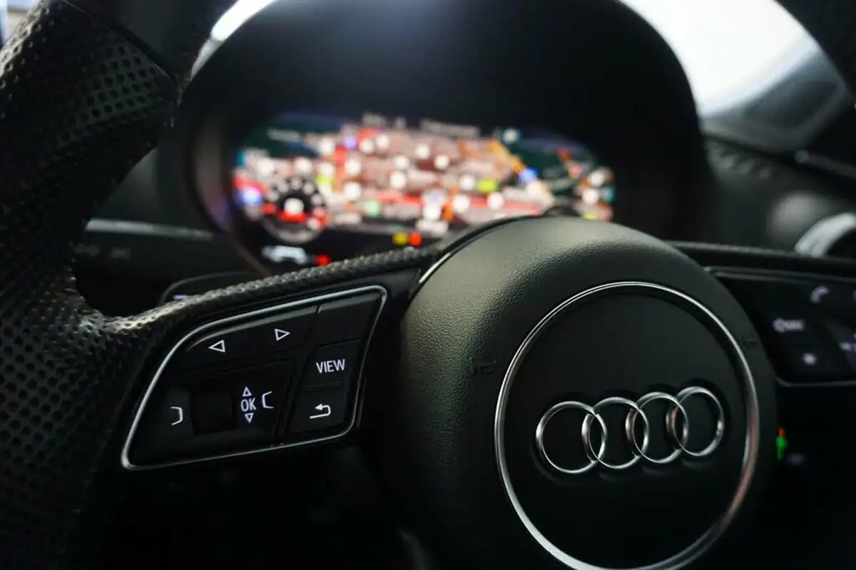 2020-audi-s3-20-tfsi-black-edition-sportback-5d-big-35