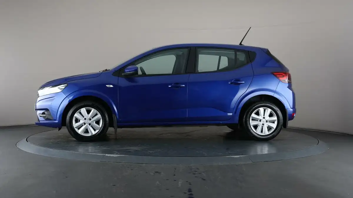 2021-dacia-sandero-10-tce-comfort-90bhp-big-34