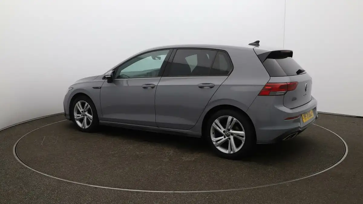 2021-volkswagen-golf-15-tsi-r-line-150ps-hatchback-big-36