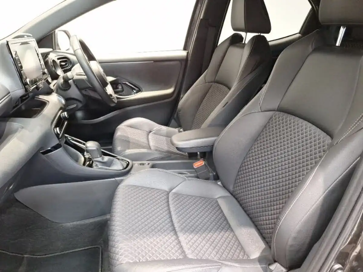 2022-toyota-yaris-15-vvt-i-dynamic-big-4