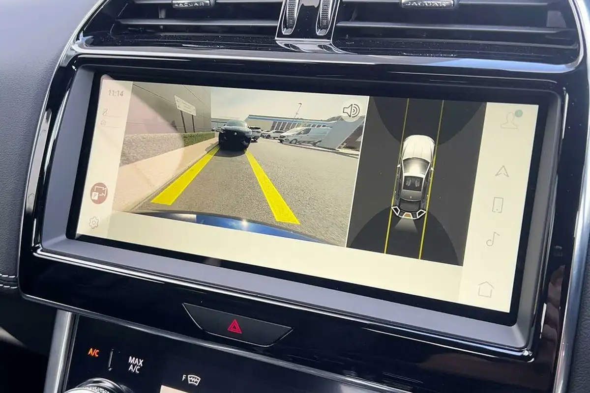 2024-jaguar-xe-20-p250-r-dynamic-hse-black-big-2