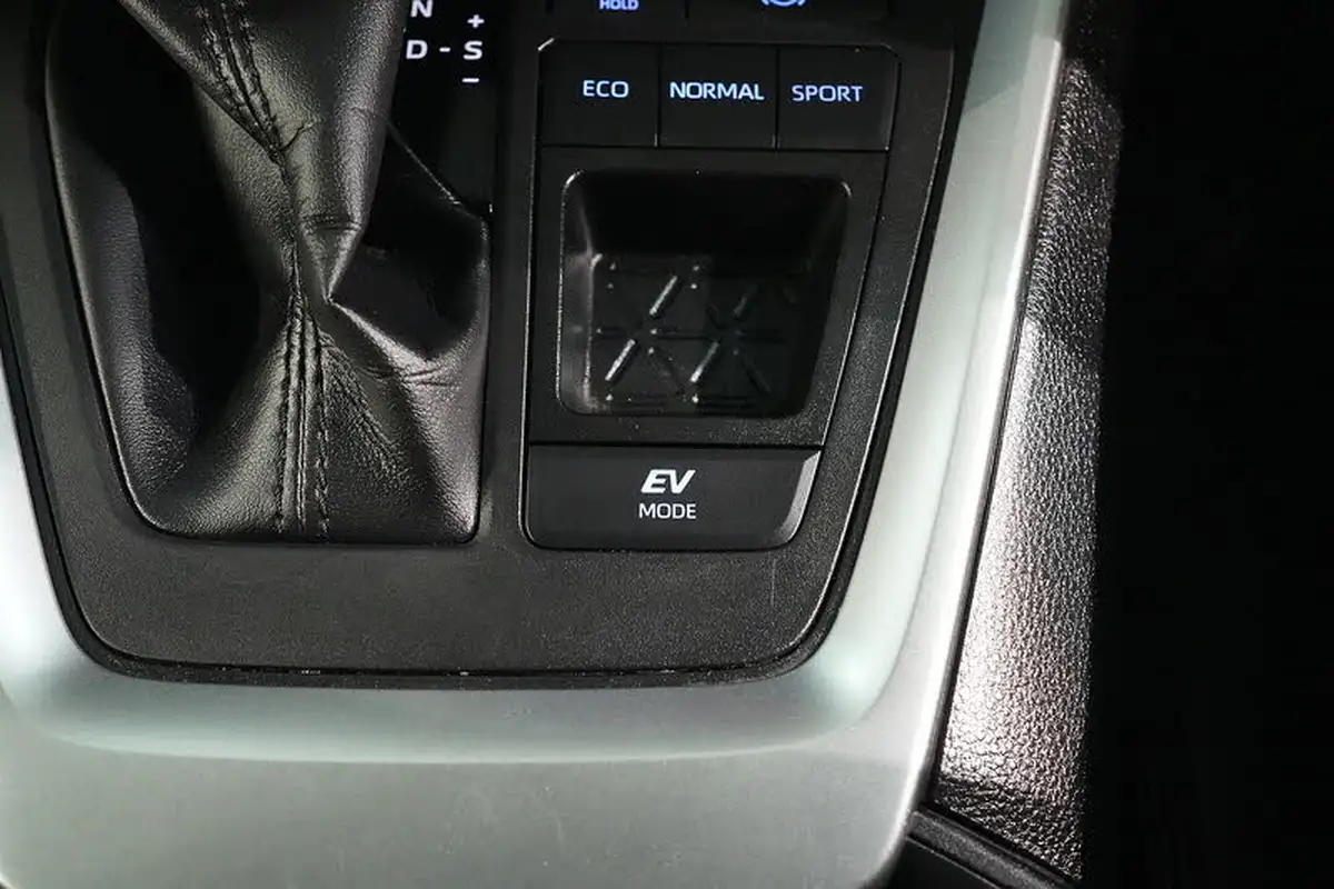2022-toyota-rav4-25-vvt-i-excel-215bhp-big-51