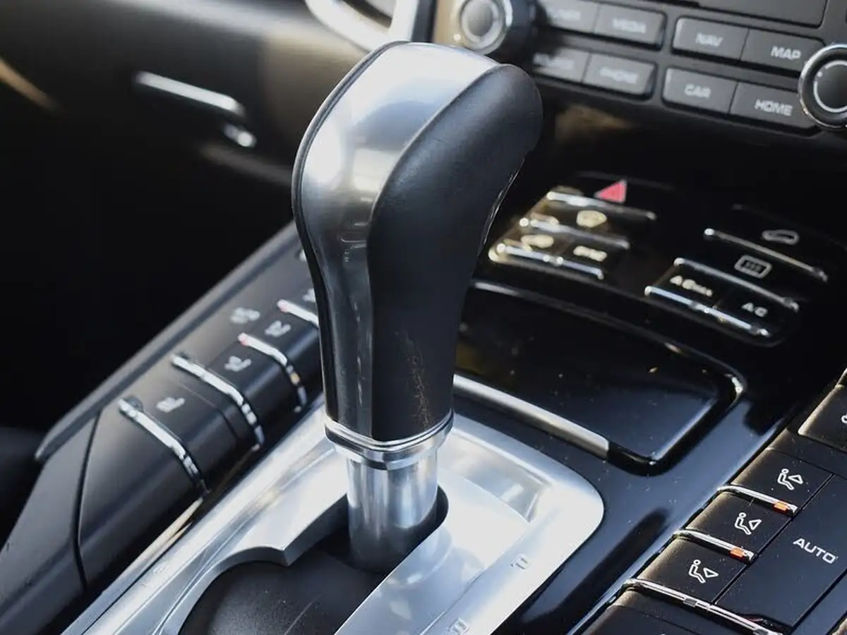 2018-porsche-cayenne-30td-diesel-platinum-edition-big-27