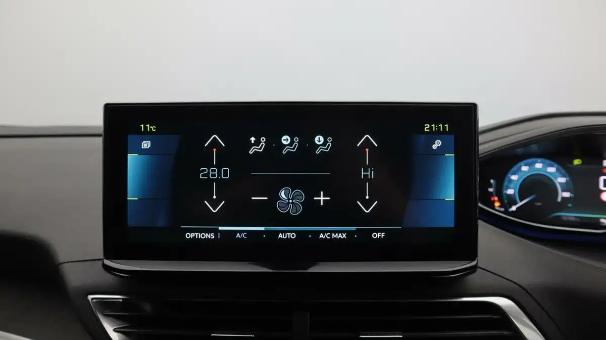 2022-peugeot-3008-suv-16-puretech-allure-premium-225bhp-hybrid-big-12
