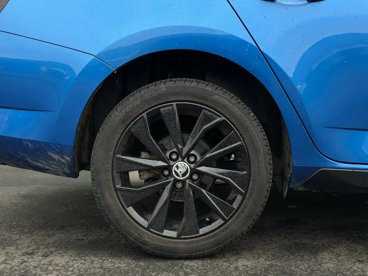 2017-skoda-fabia-12-tsi-monte-carlo-109ps-estate-big-11