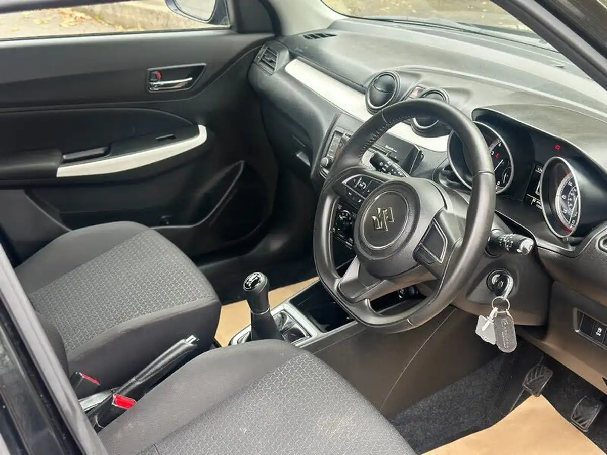 2020-suzuki-swift-12-dualjet-sz3-90ps-hybrid-big-5