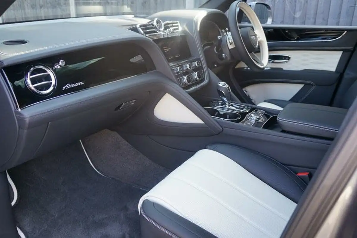 2024-bentley-bentayga-big-1