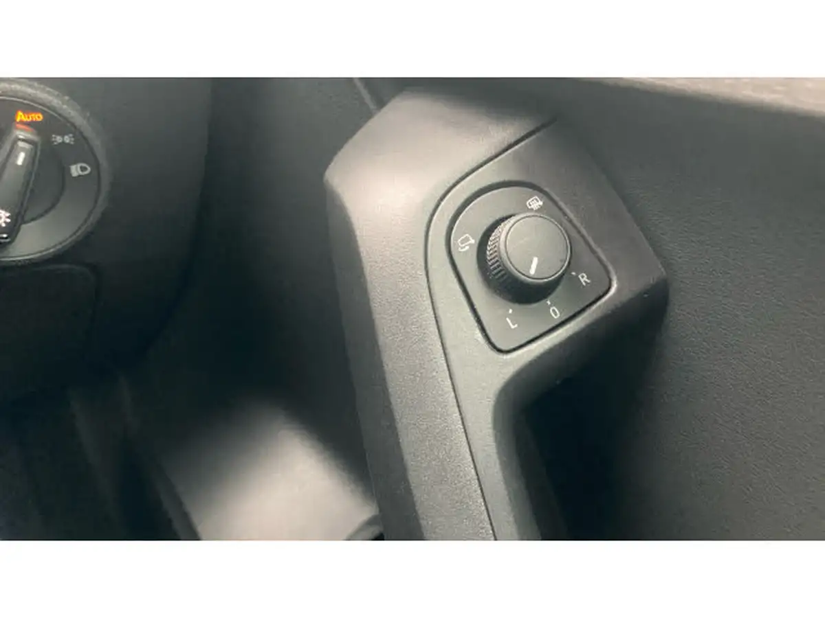 2024-seat-ateca-15-ecotsi-xperience-dsg-big-25