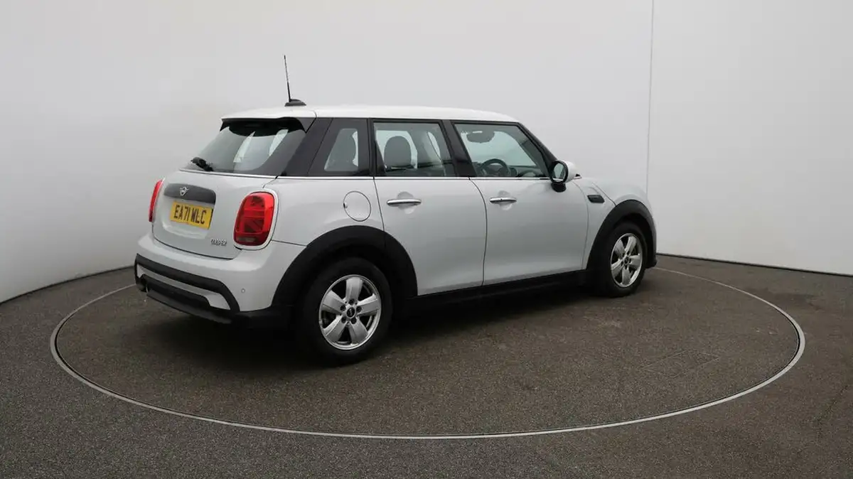 2021-mini-cooper-15-cooper-classic-hatchback-5d-auto-big-51