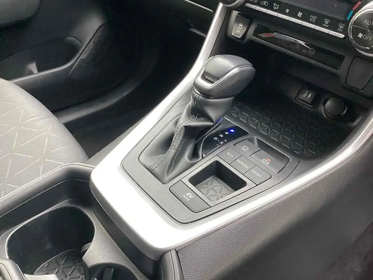 2019-toyota-rav4-25-vvt-i-design-215bhp-big-35