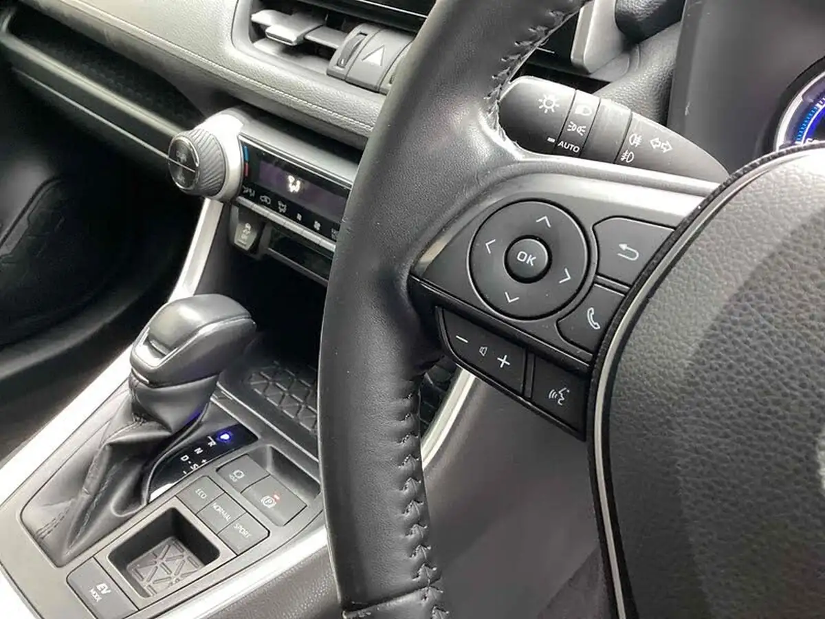 2019-toyota-rav4-25-vvt-i-design-215bhp-big-11