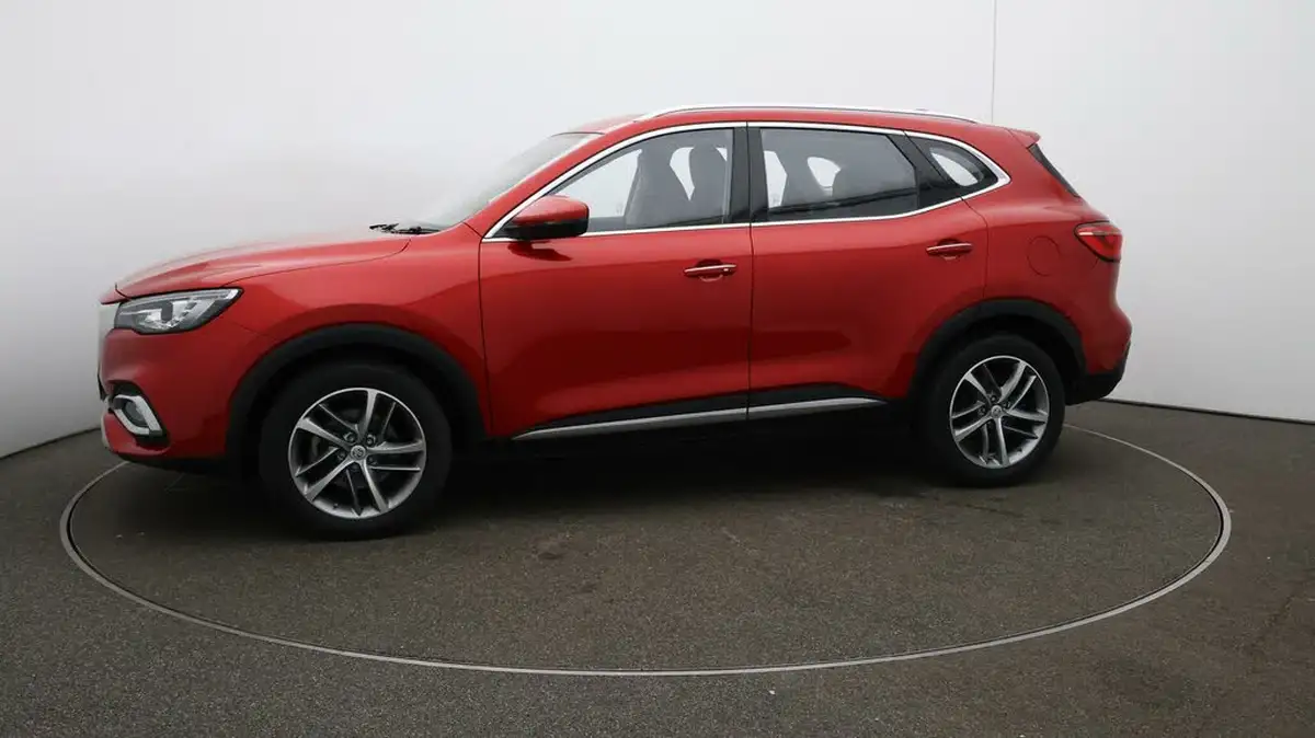 2022-mg-hs-15t-gdi-exclusive-162ps-dct-big-60