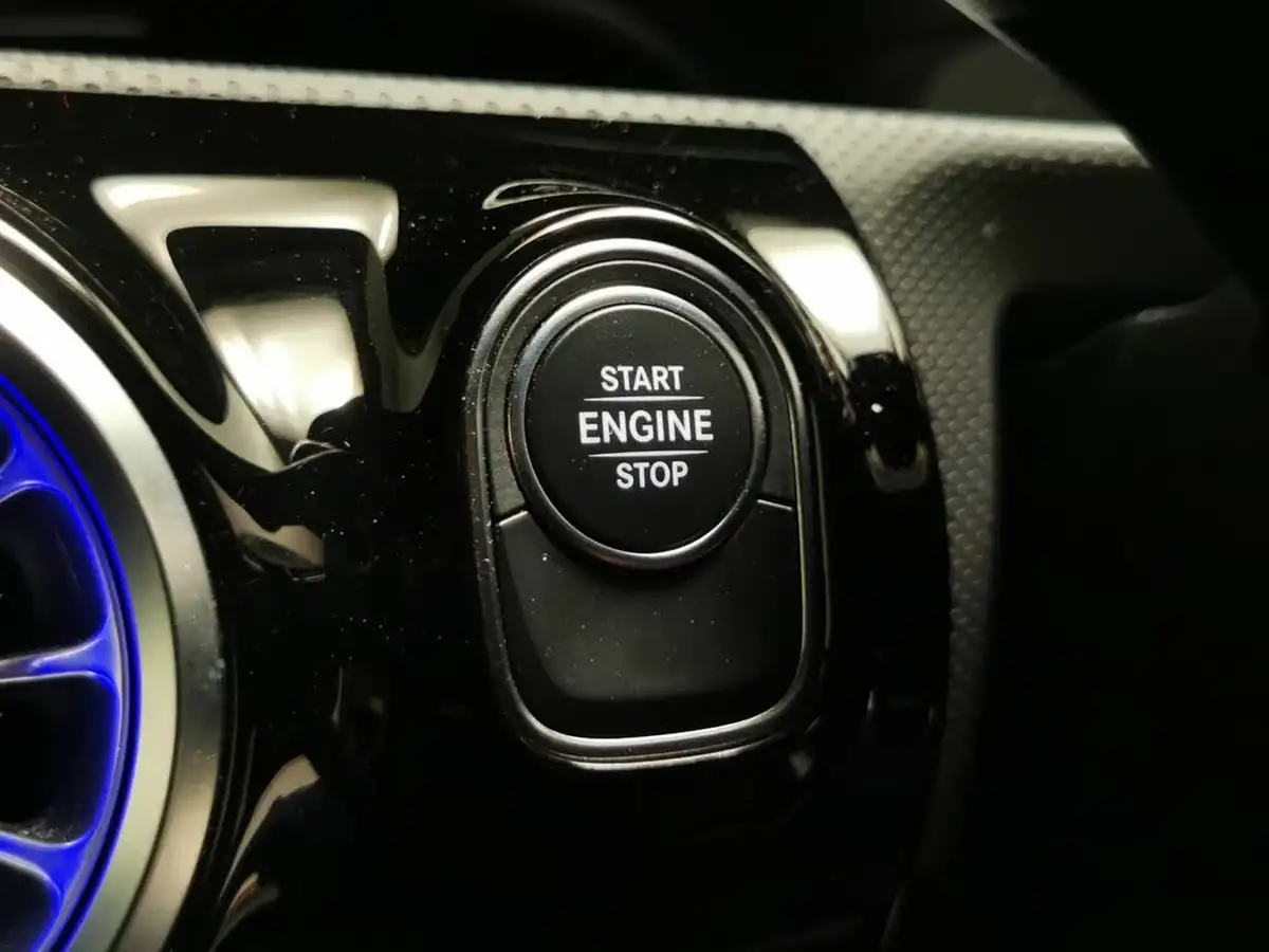 2022-mercedes-benz-a-class-13-a250e-amg-line-edition-saloon-4d-big-19