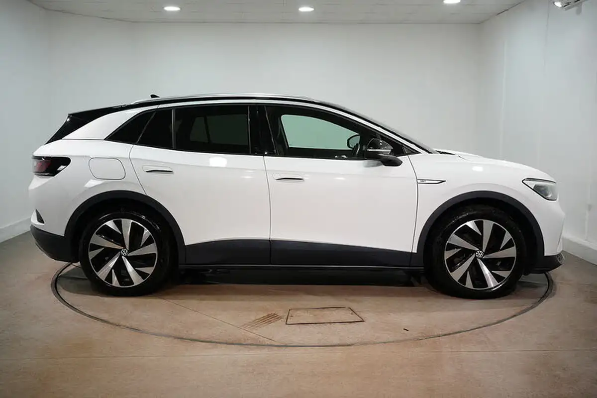2021-volkswagen-id4-e-first-edition-big-4