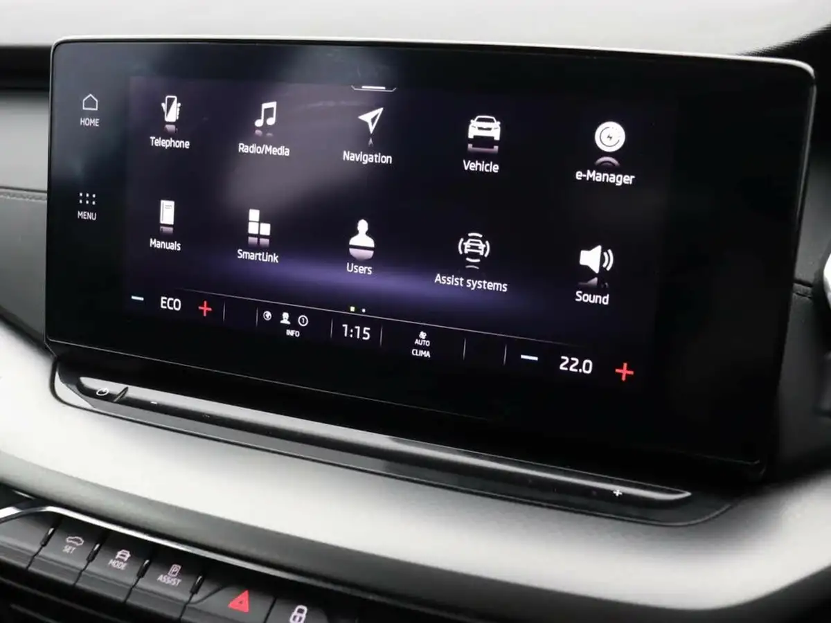2021-skoda-octavia-14-tsi-se-technology-estate-big-39