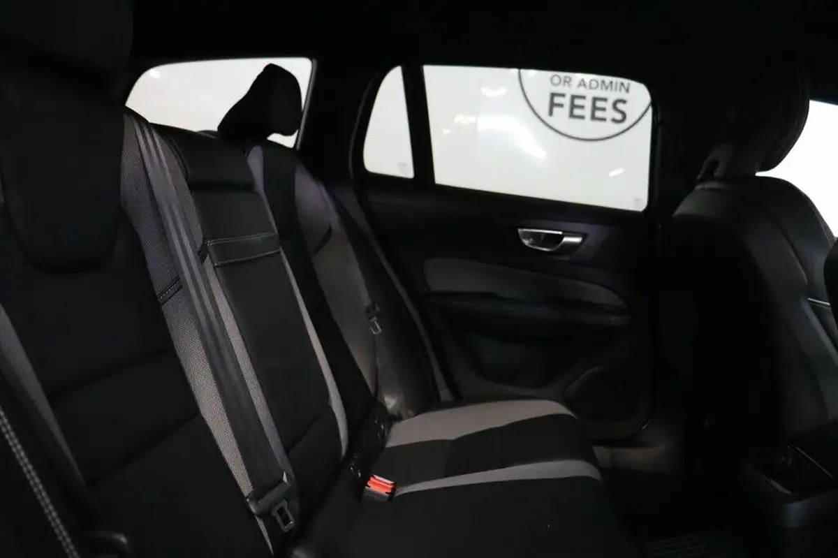 2021-volvo-v60-20-t6-r-design-350bhp-plug-in-hybrid-big-34