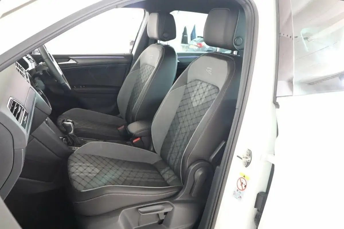 2021-volkswagen-tiguan-15-tsi-r-line-big-35