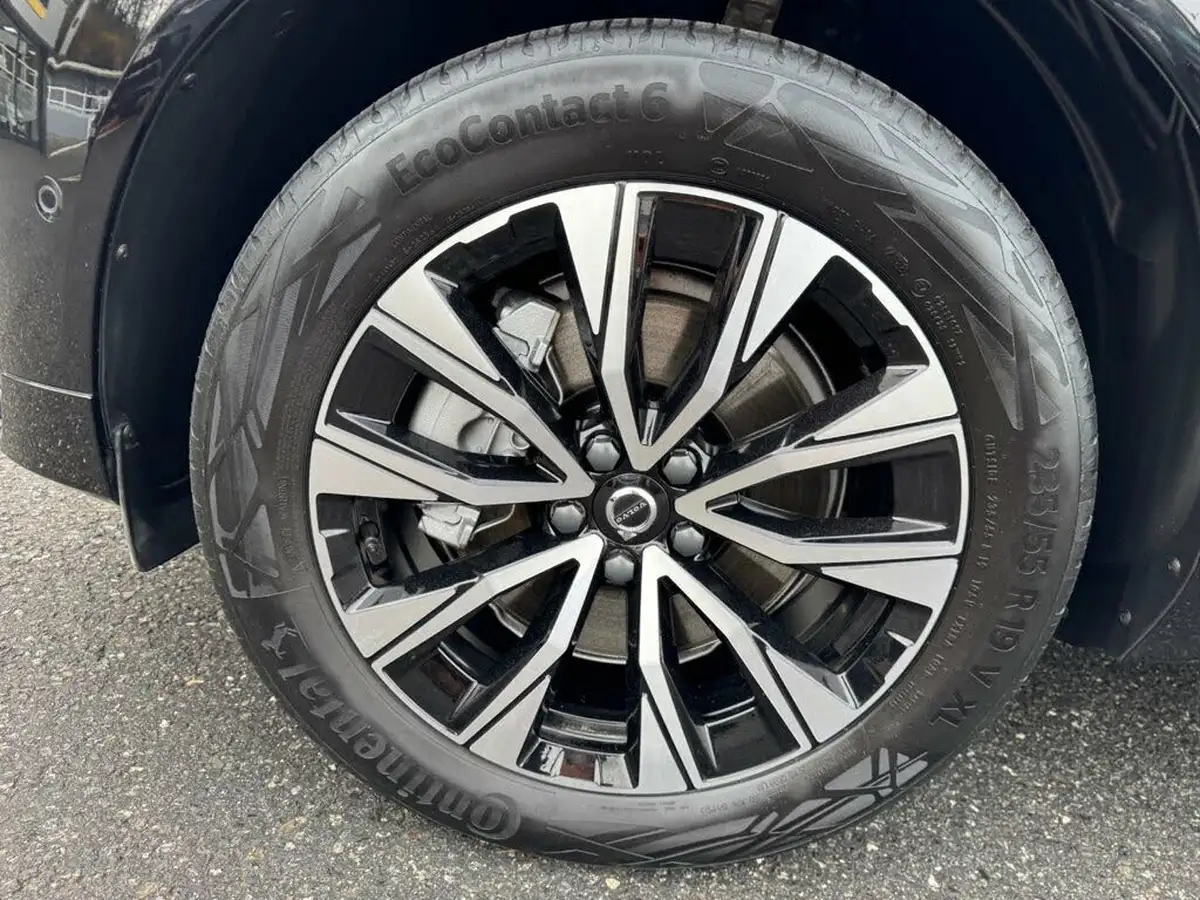 2023-volvo-xc60-20-b5-plus-big-43
