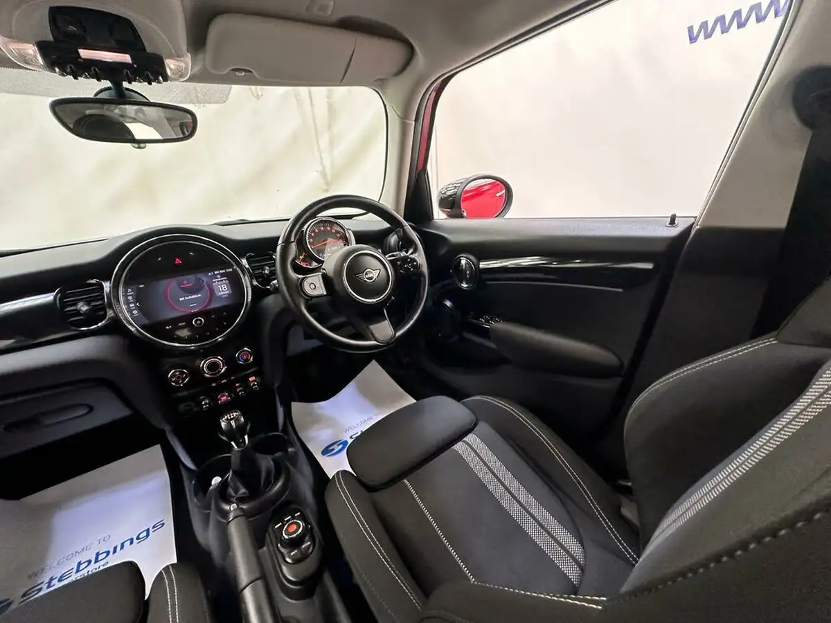 2021-mini-cooper-20-cooper-s-classic-hatchback-5d-big-17