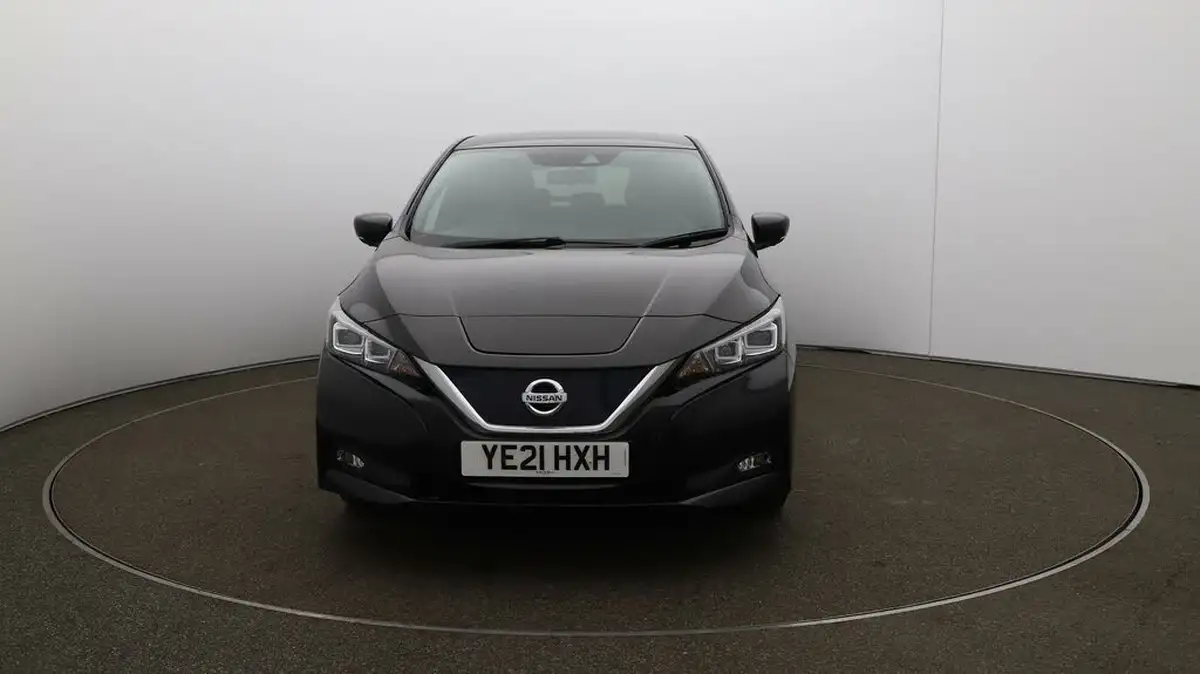2021-nissan-leaf-e-tekna-big-2