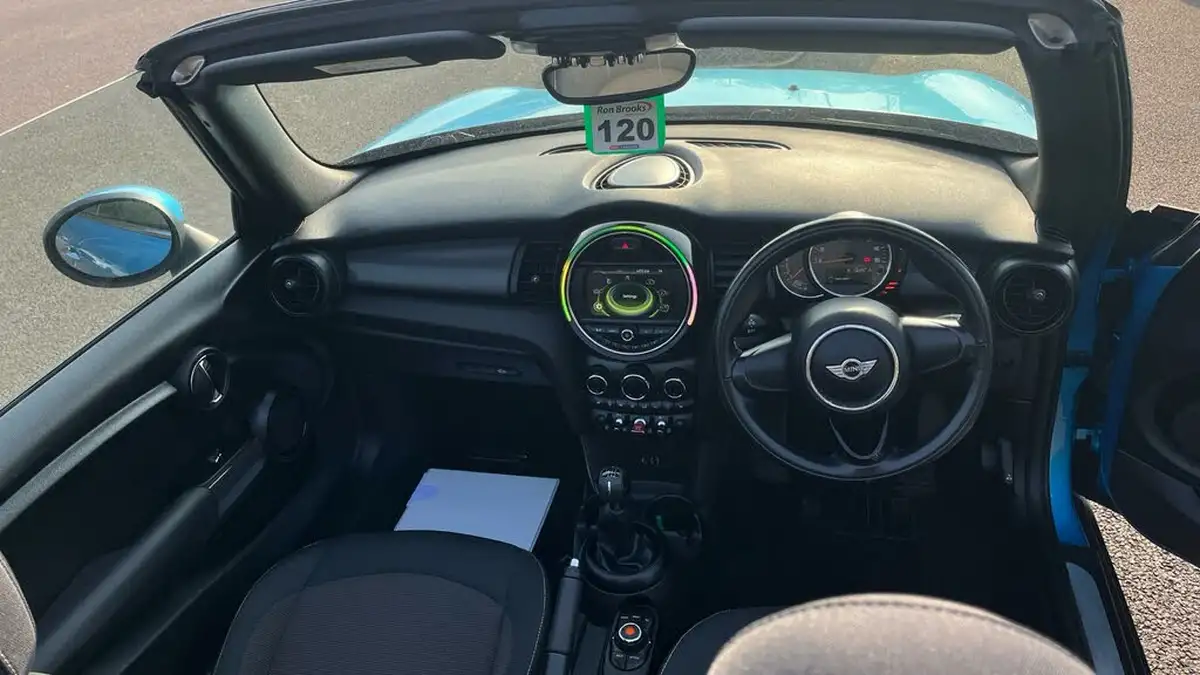 2016-mini-cooper-15-cooper-ss-convertible-2d-big-28