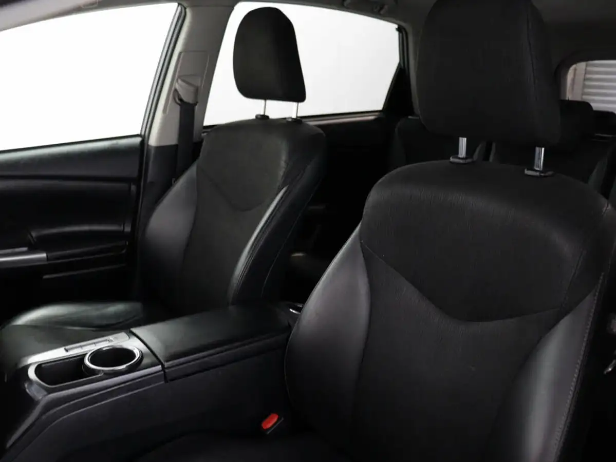 2020-toyota-prius-18-vvt-i-excel-big-36
