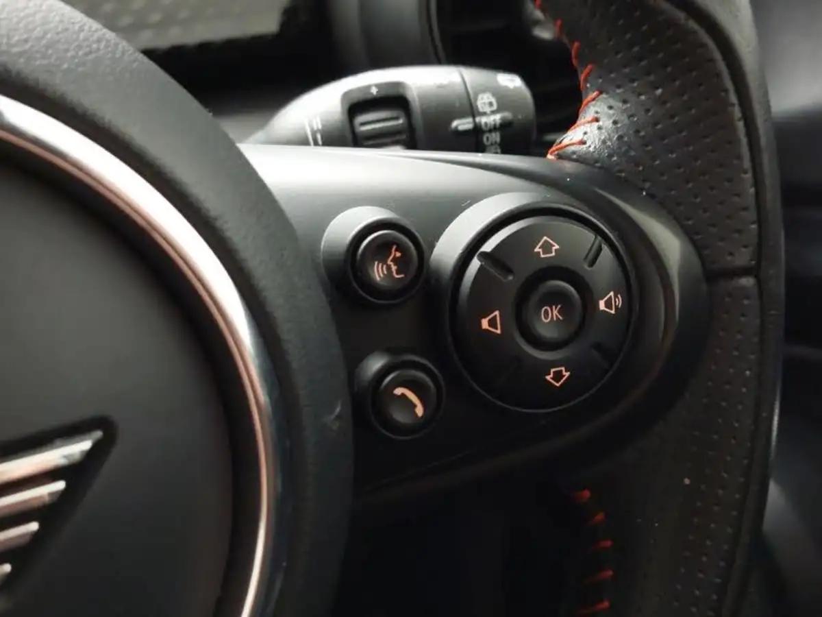 2019-mini-cooper-20-cooper-s-sport-189bhp-hatchback-5d-big-18