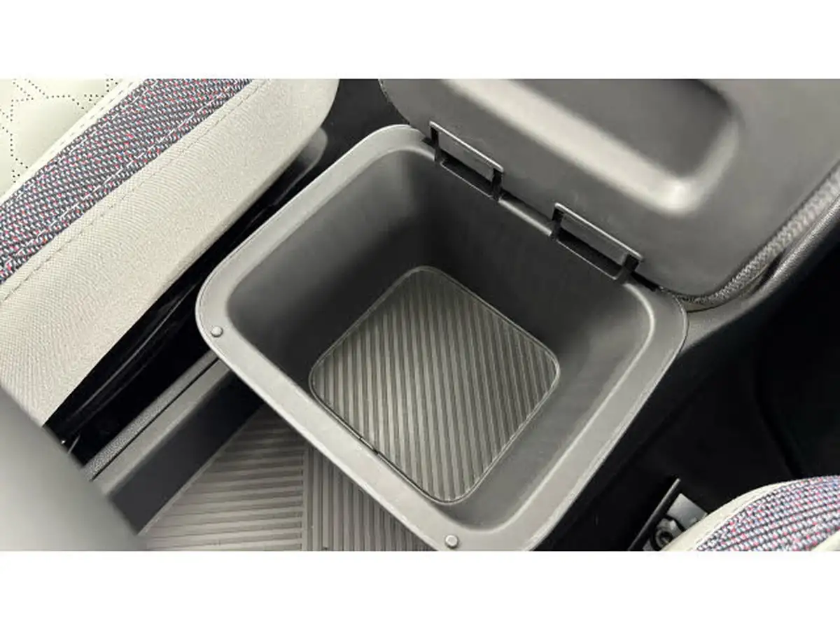 2024-mini-countryman-e-cooper-se-classic-big-46