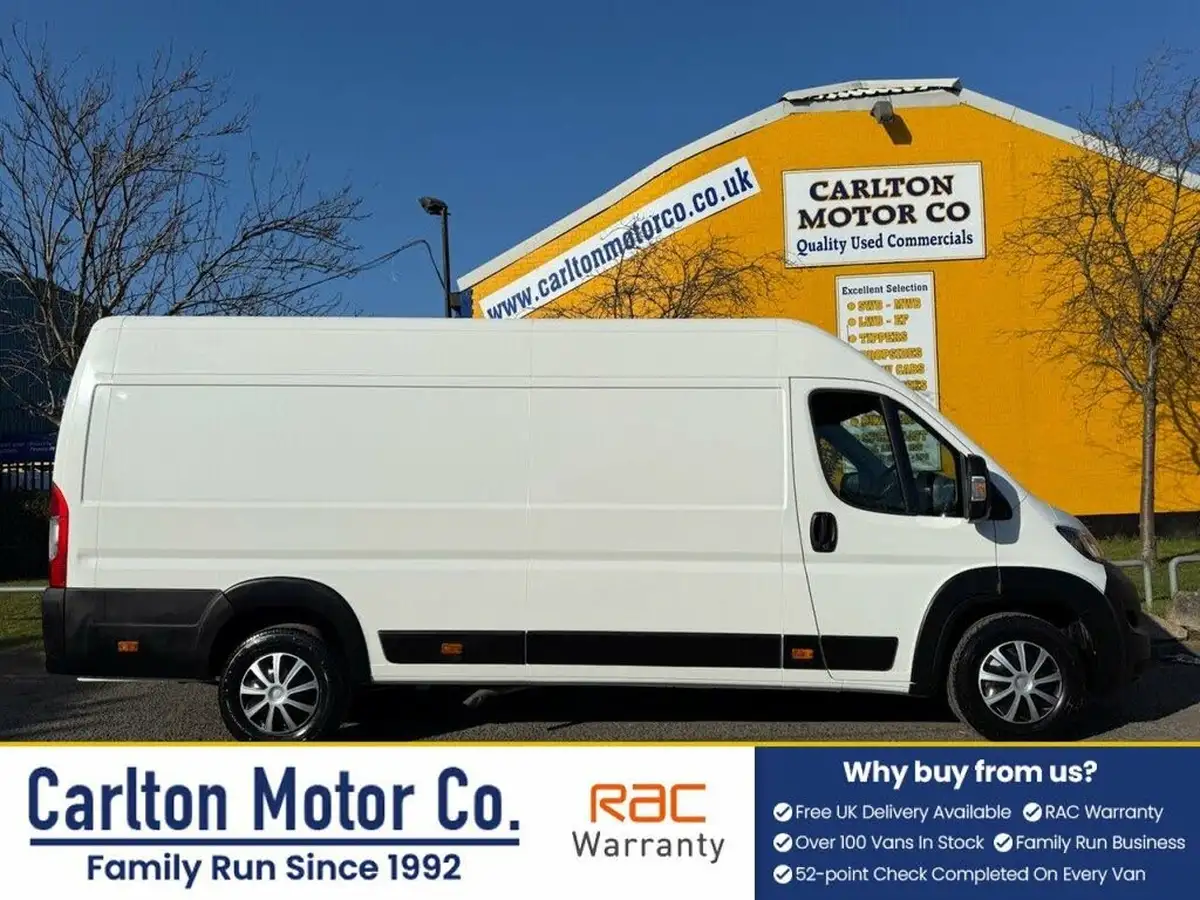 2018-peugeot-boxer-20-bluehdi-professional-435-l4h2-big-1
