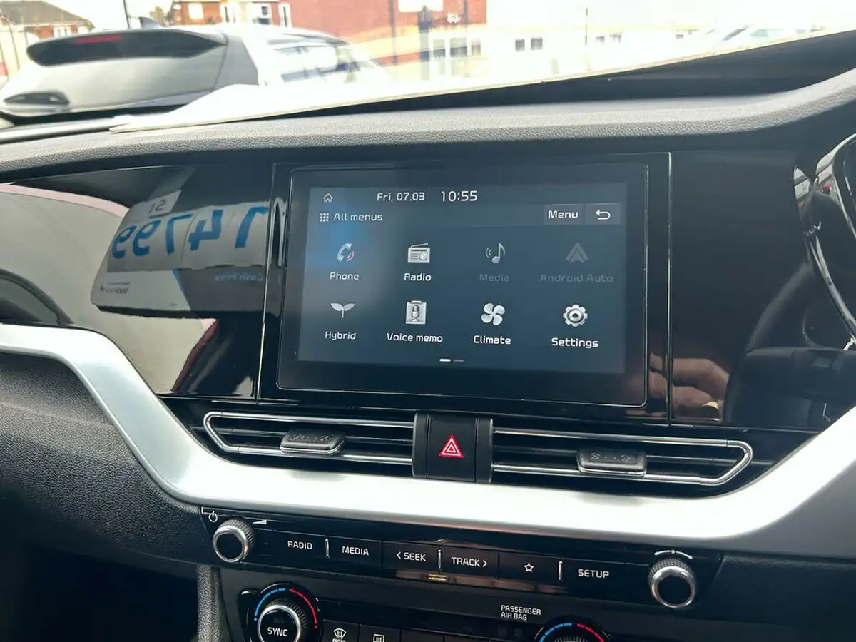 2020-kia-niro-16-gdi-2-big-42