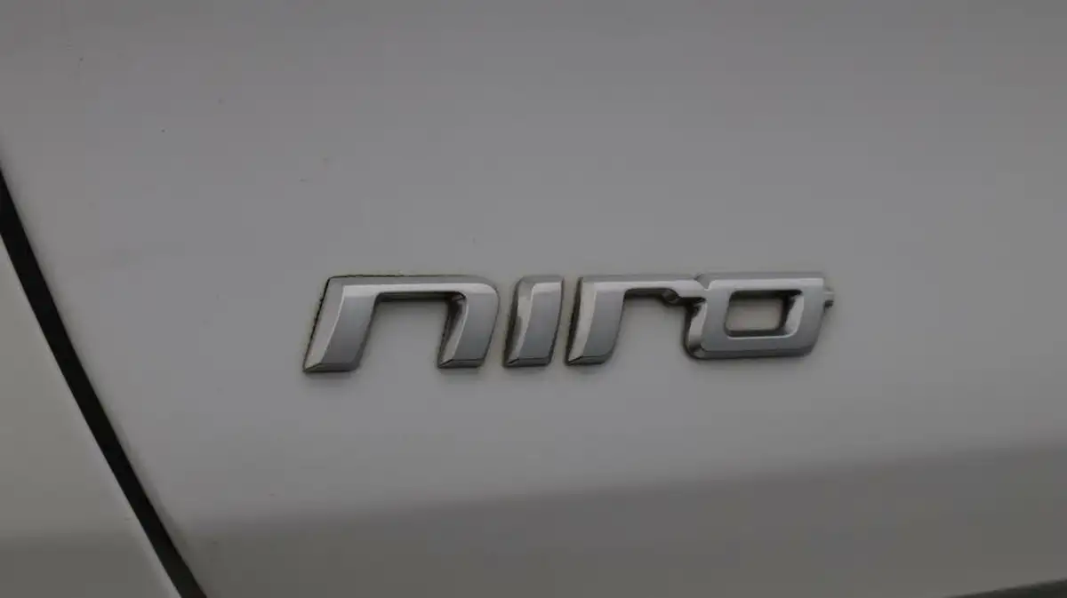 2021-kia-e-niro-ev-4-big-21