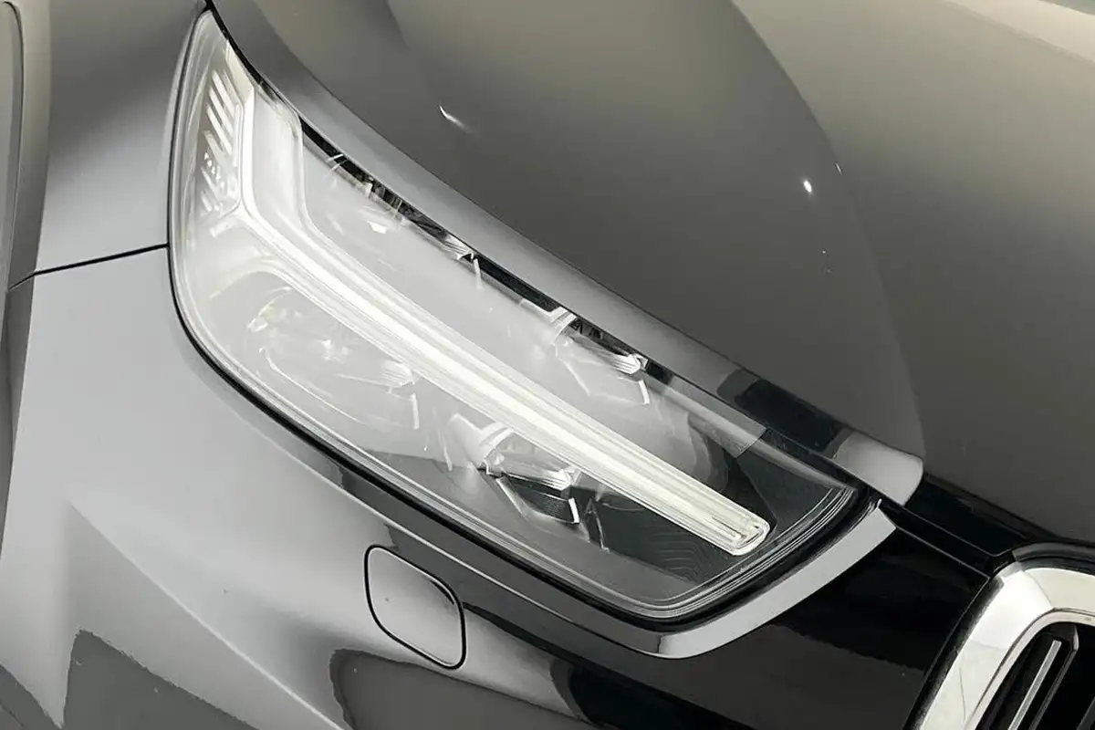 2021-volvo-xc40-20-b4-inscription-pro-194bhp-awd-auto-big-17
