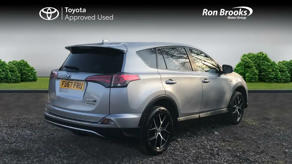 2017-toyota-rav4-25-vvt-i-design-awd-big-1