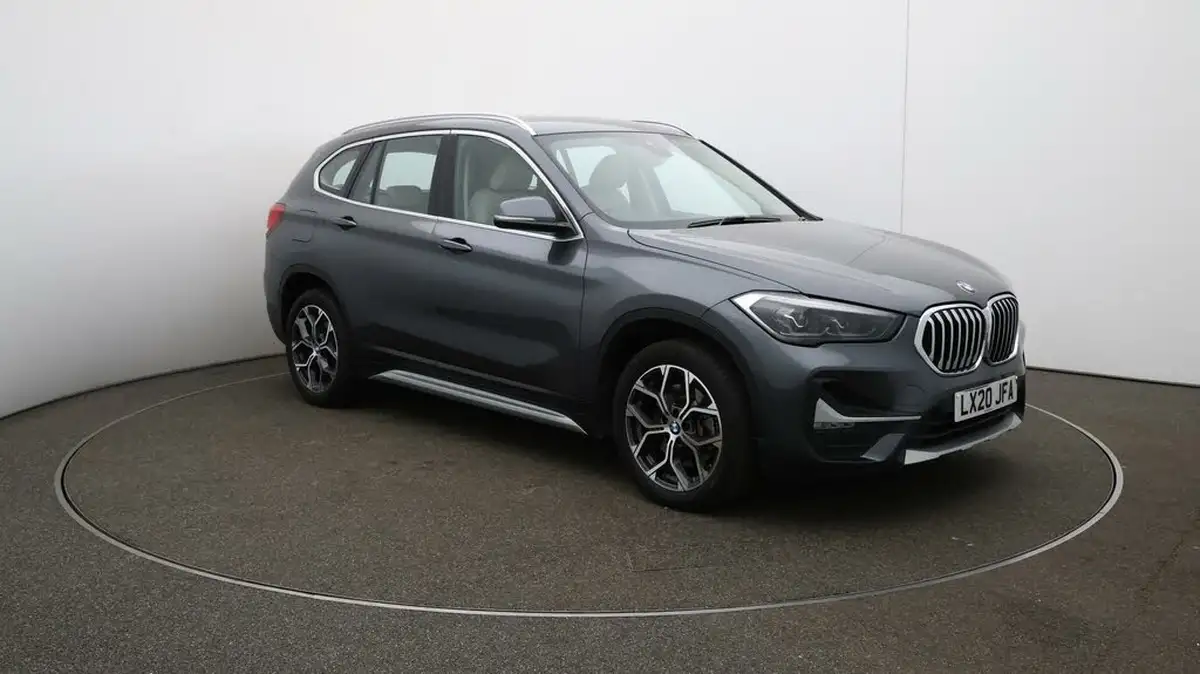 2020-bmw-x1-20-sdrive-20i-xline-big-1